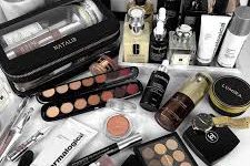 Want to Get Better at Makeup? Heres Some Tips to Do So