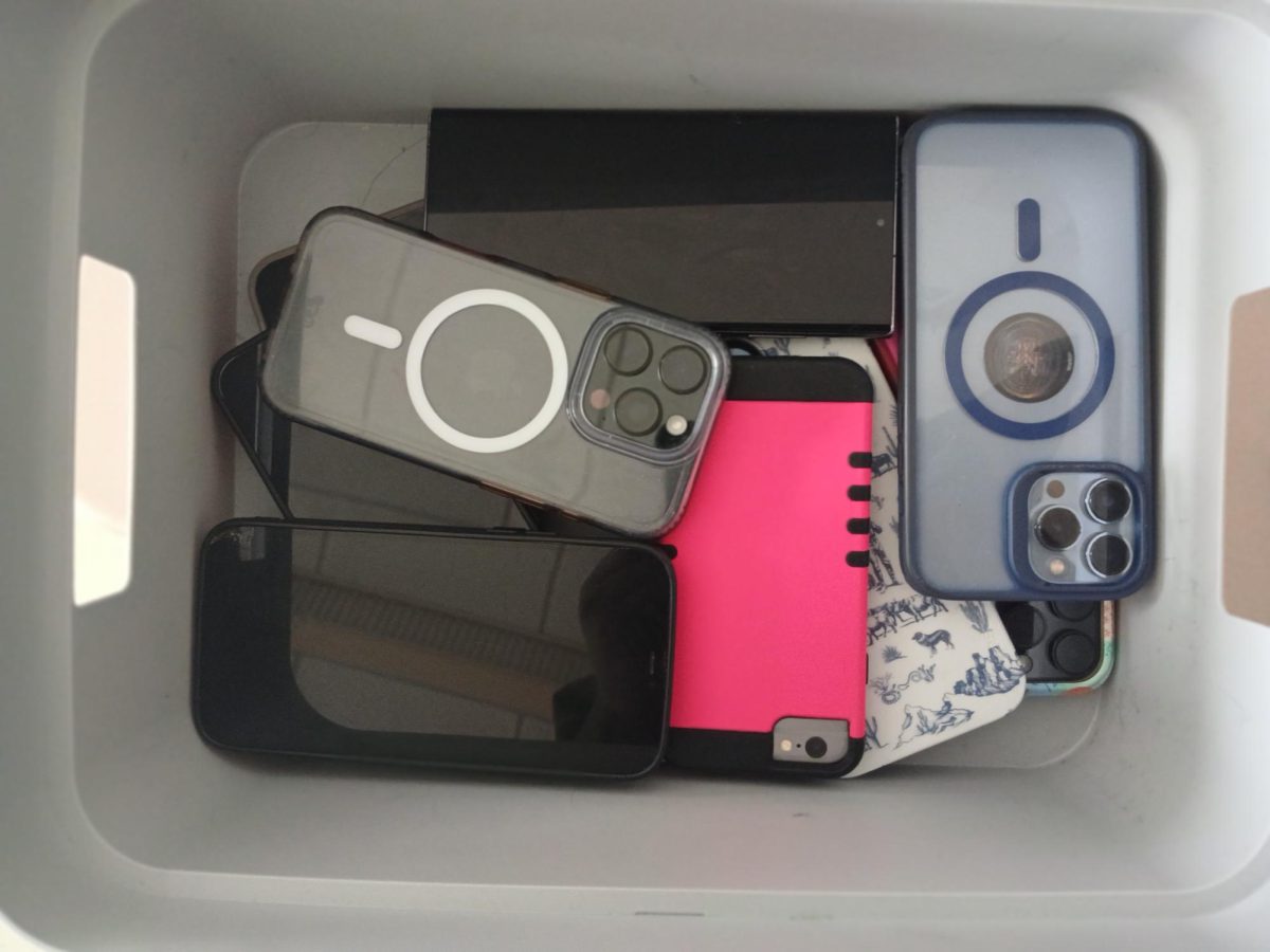 New Cell Phone Policy Shakes Up Student Life